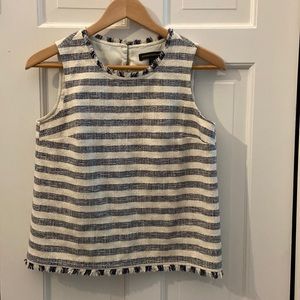 Banana republic size extra small navy and white sleeveless top with liner